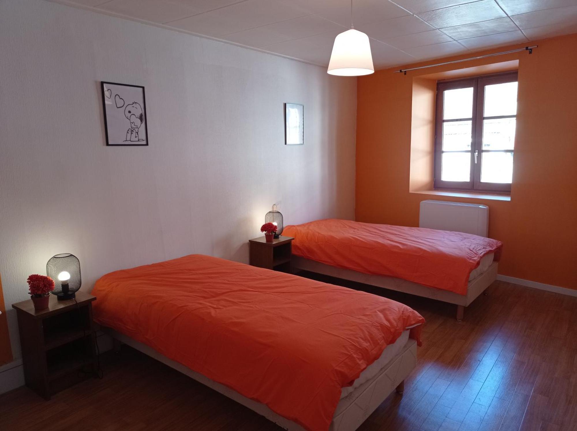 Le T3 Avec Deux Chambres Saint-Claude Exterior foto